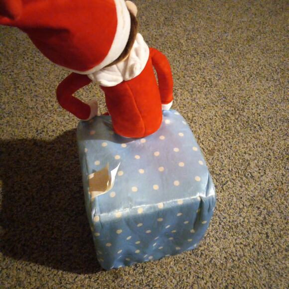 Christmas Elf - Picture 2 of 2